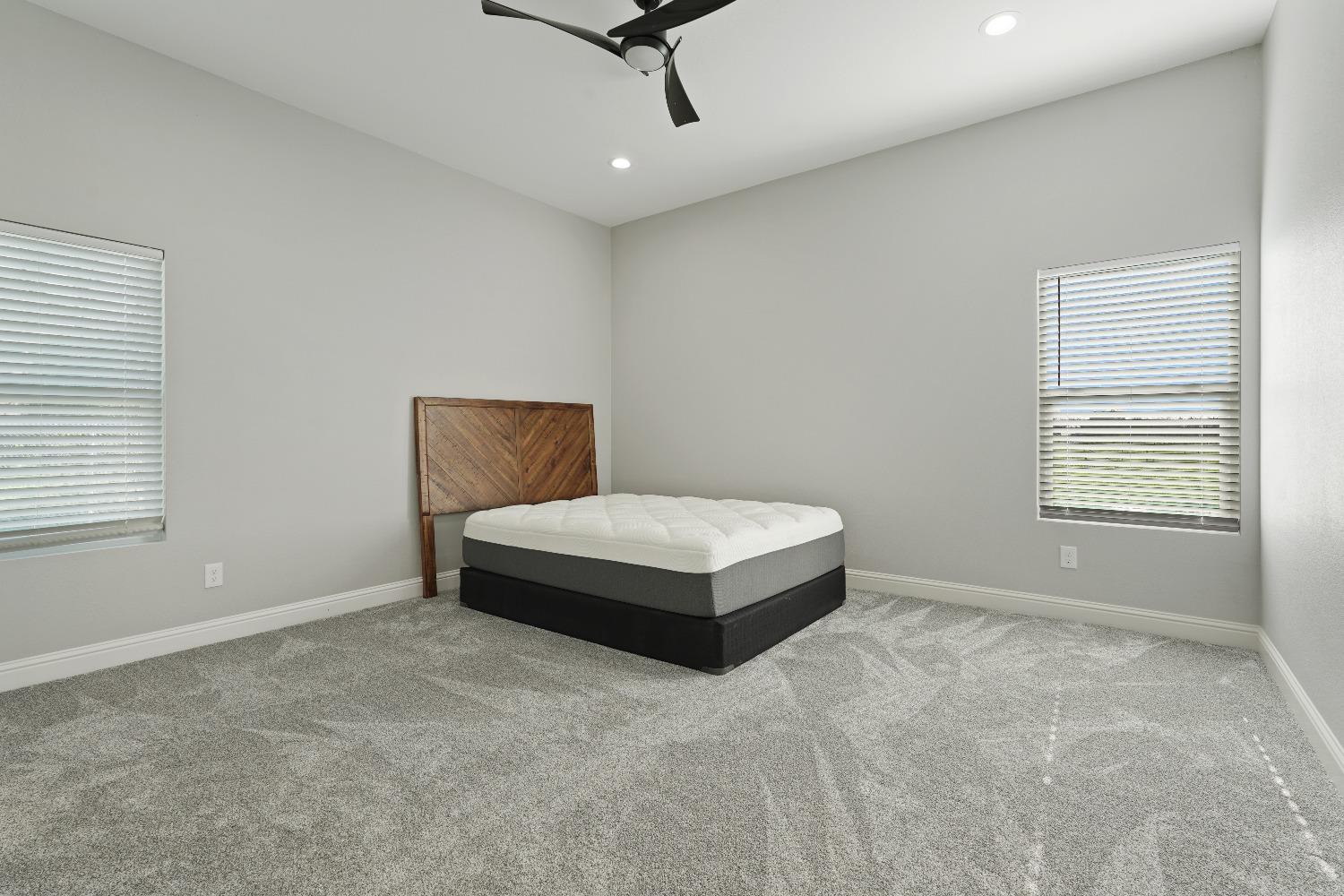 5828 E Cherokee Road