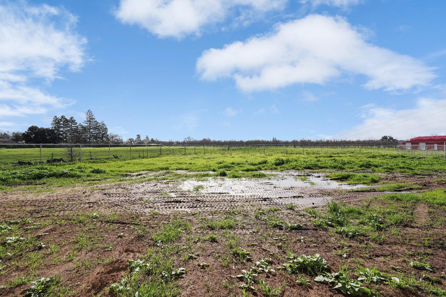 5828 E Cherokee Road