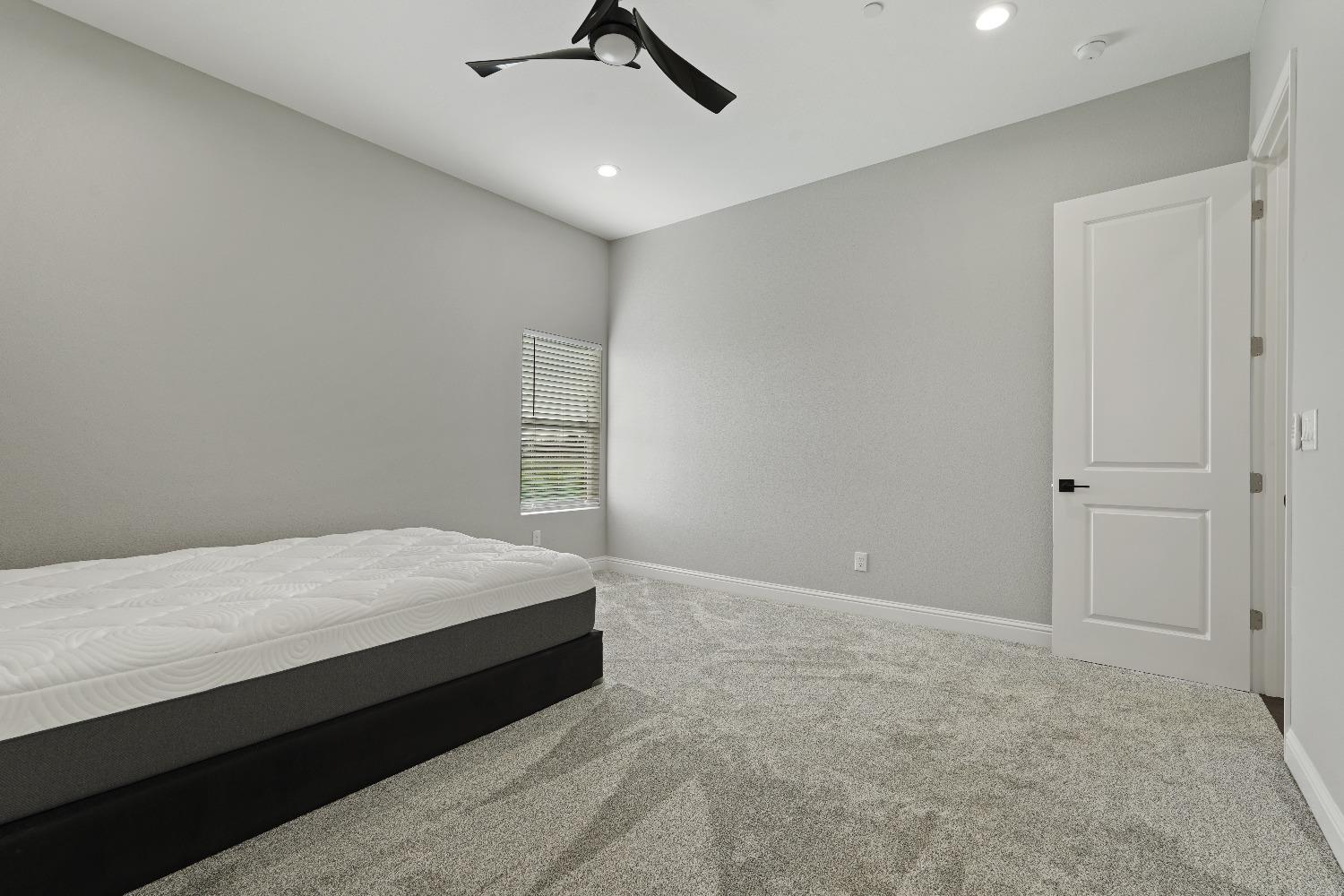 5828 E Cherokee Road