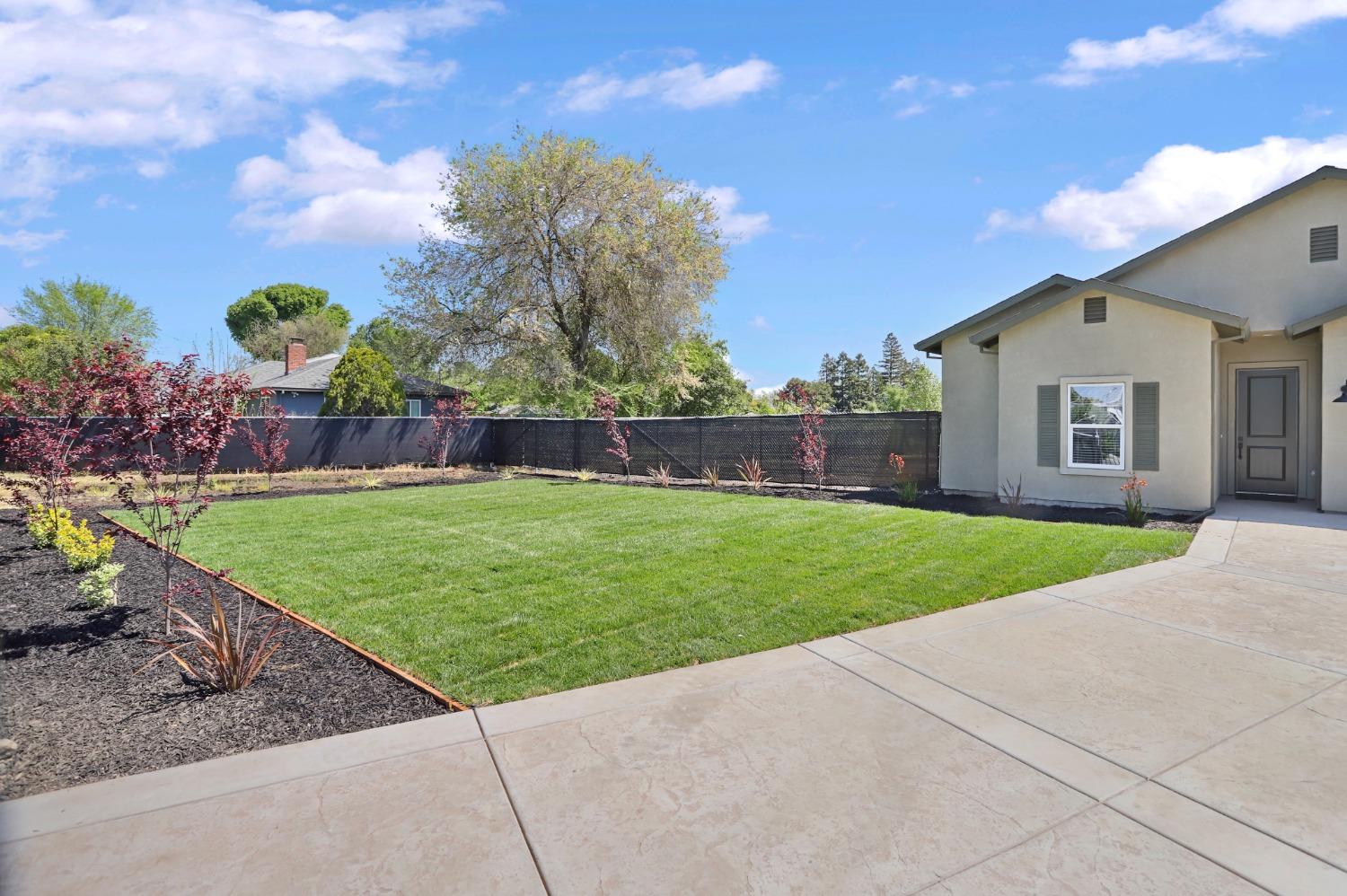 5828 E Cherokee Road