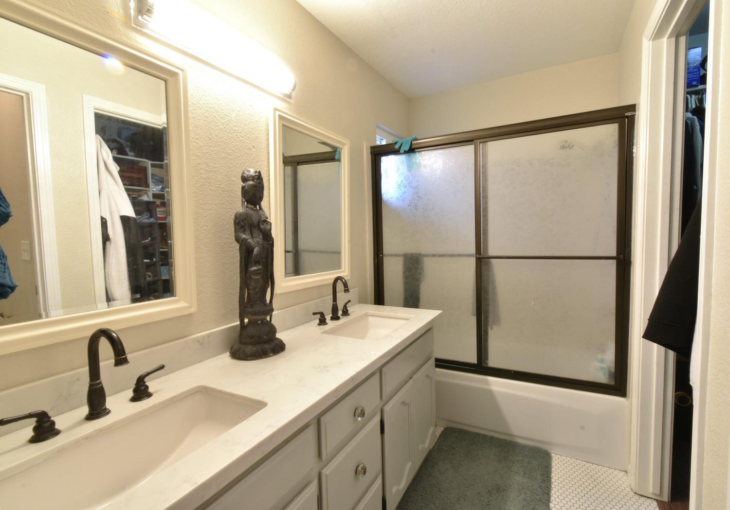 672 Chenin Blanc Drive