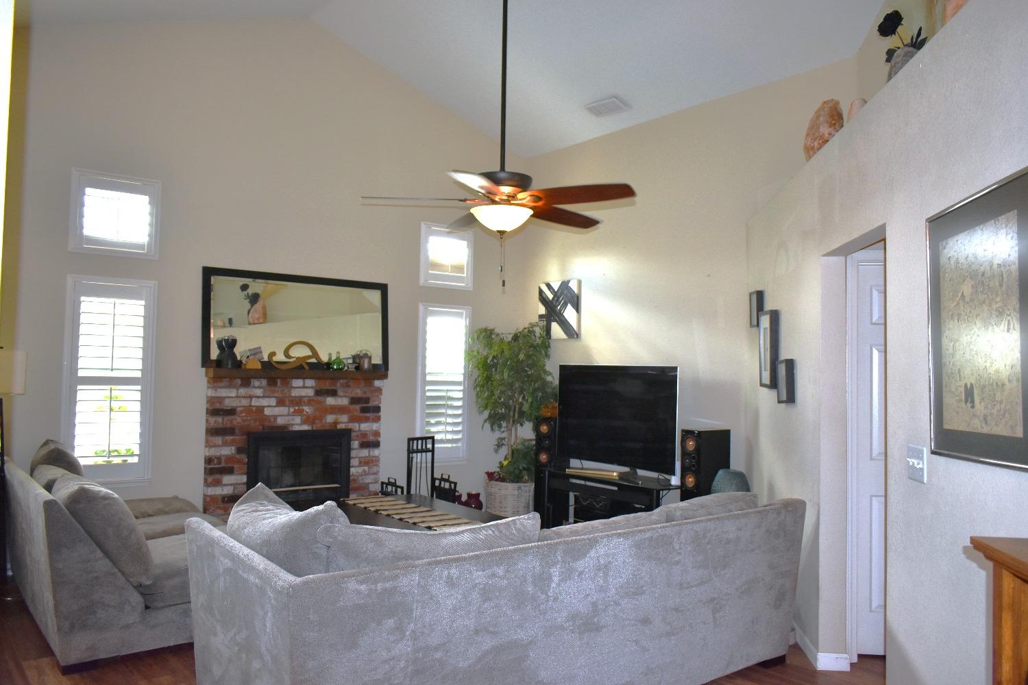 672 Chenin Blanc Drive