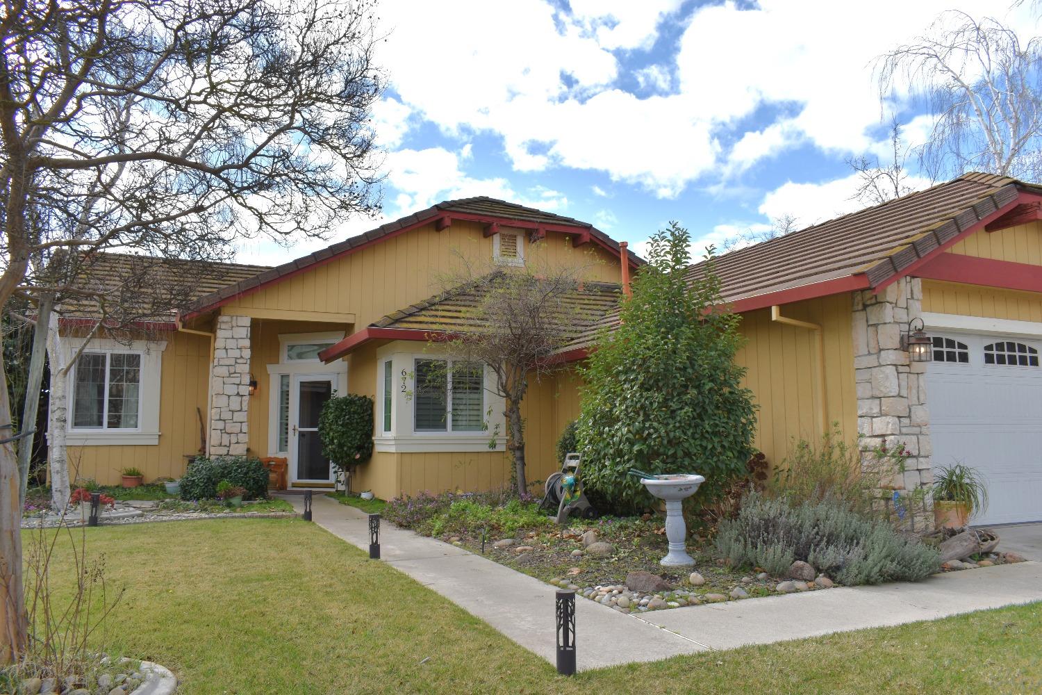 672 Chenin Blanc Drive