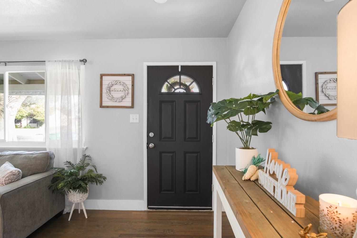 1627 Almador Terrace