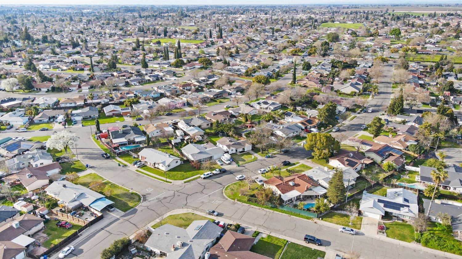 1627 Almador Terrace