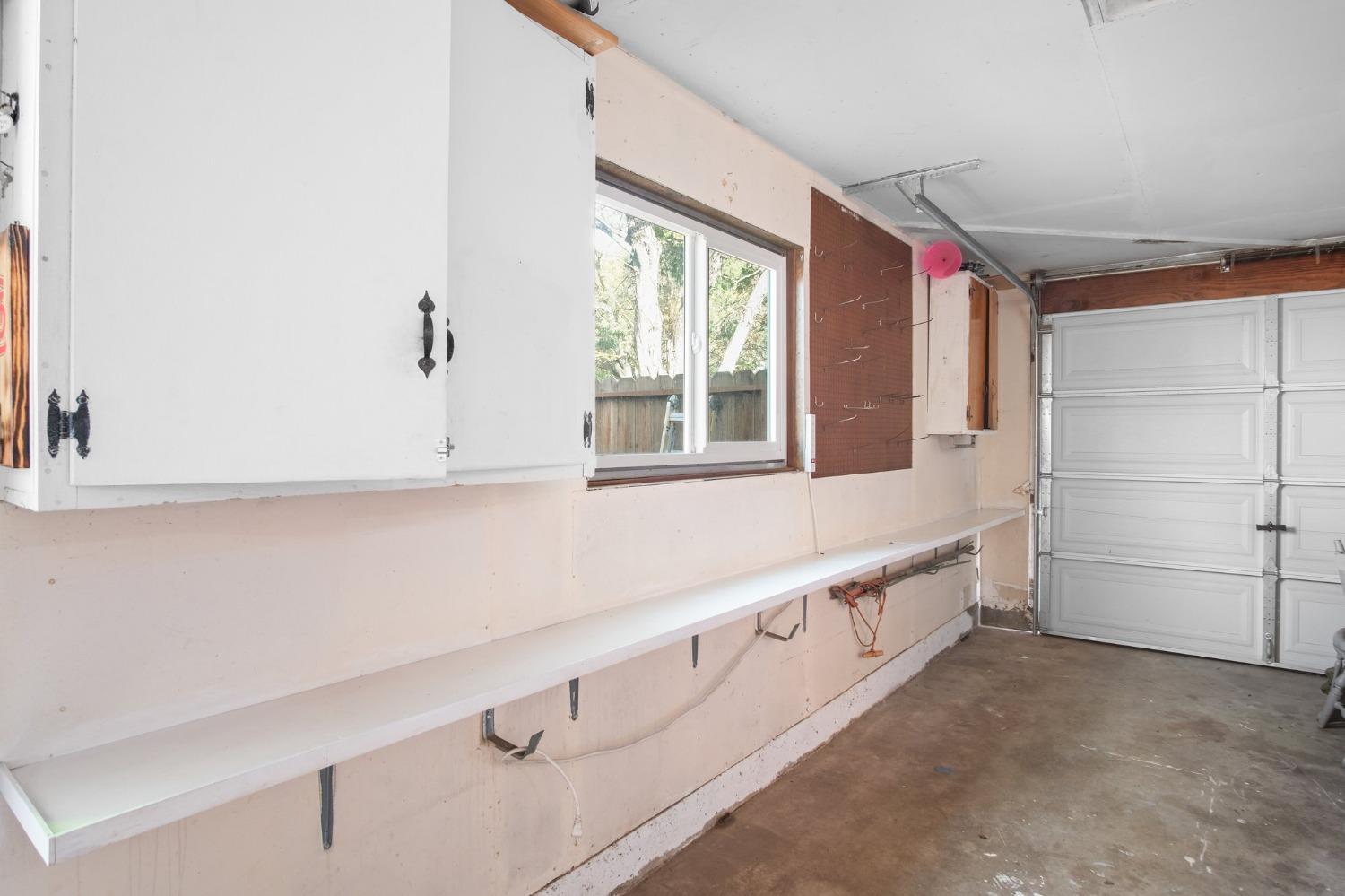 1627 Almador Terrace