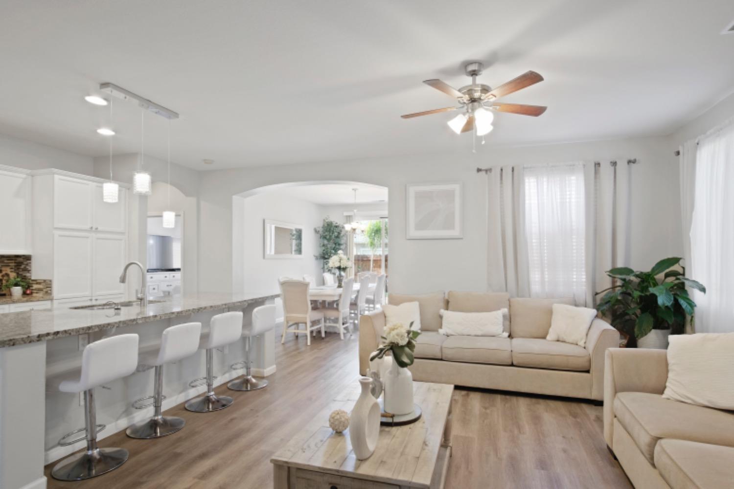 512 Peachcrest Drive