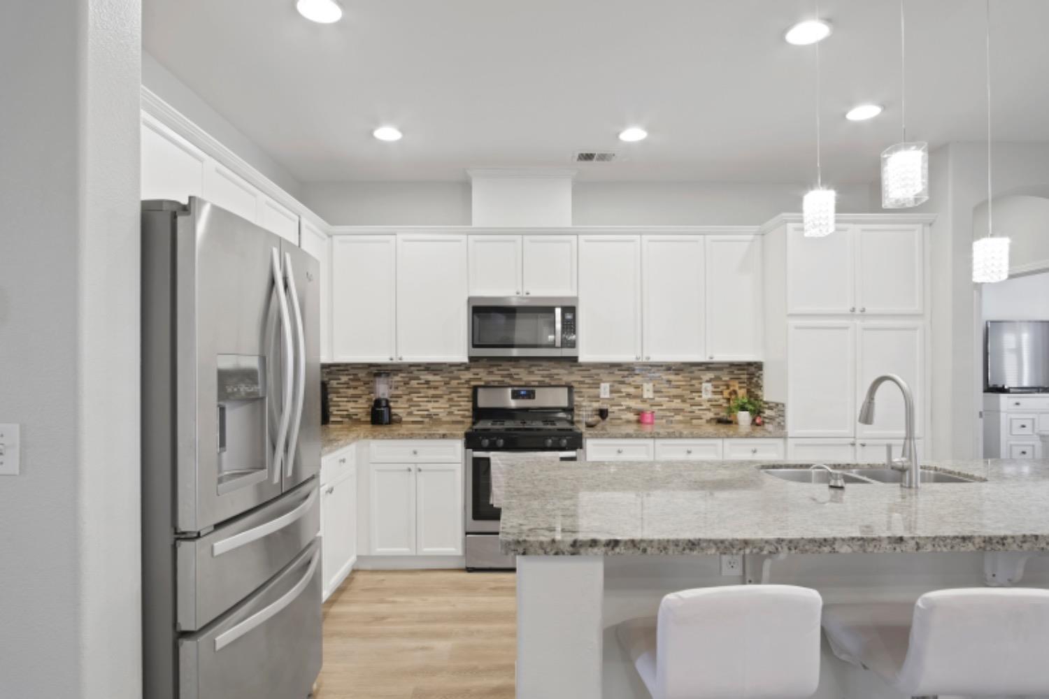 512 Peachcrest Drive