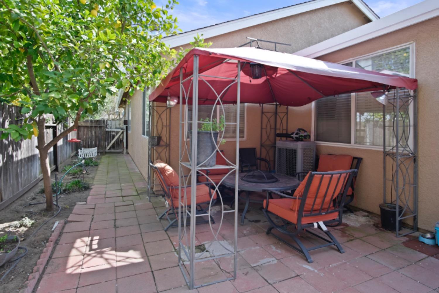 512 Peachcrest Drive