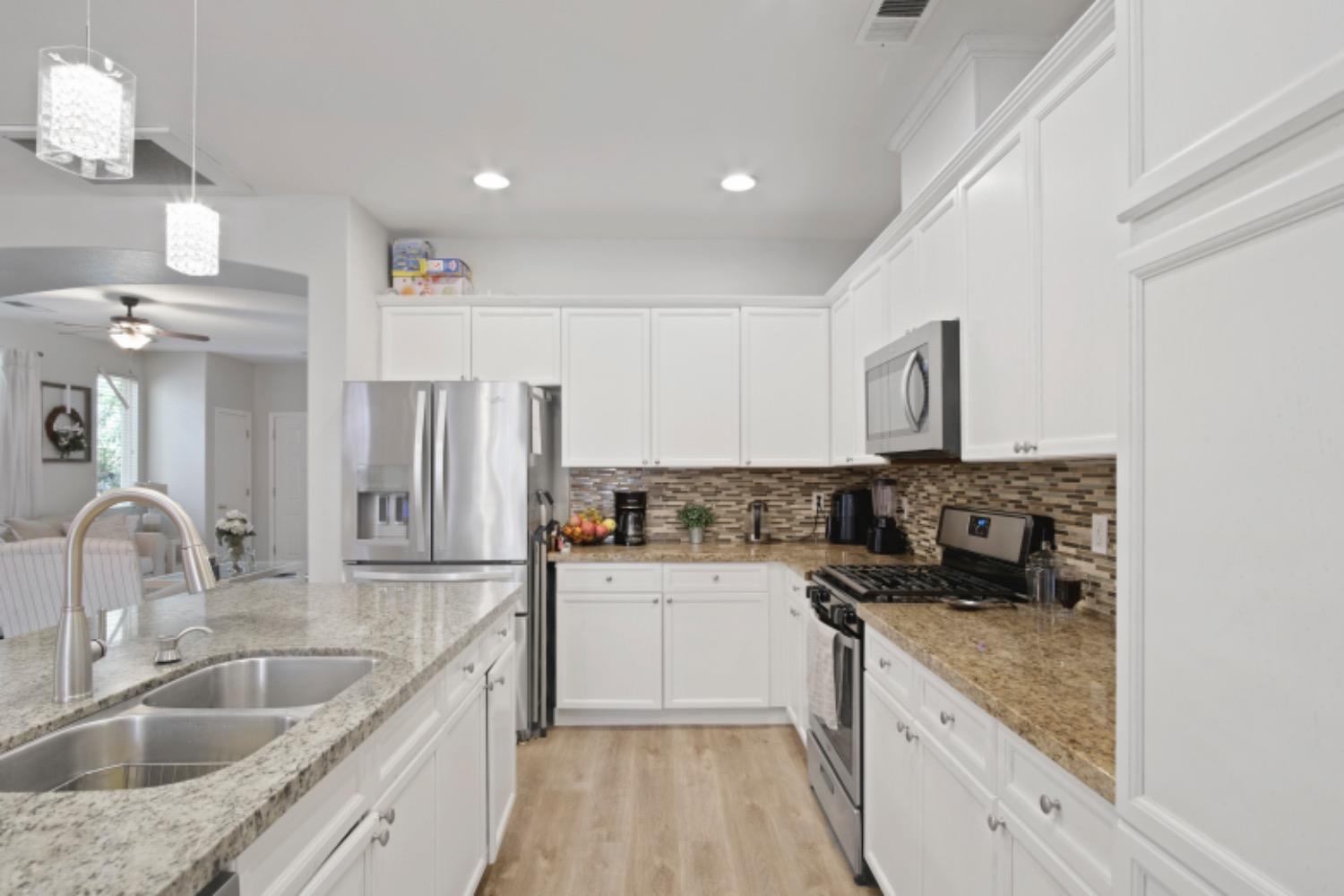 512 Peachcrest Drive