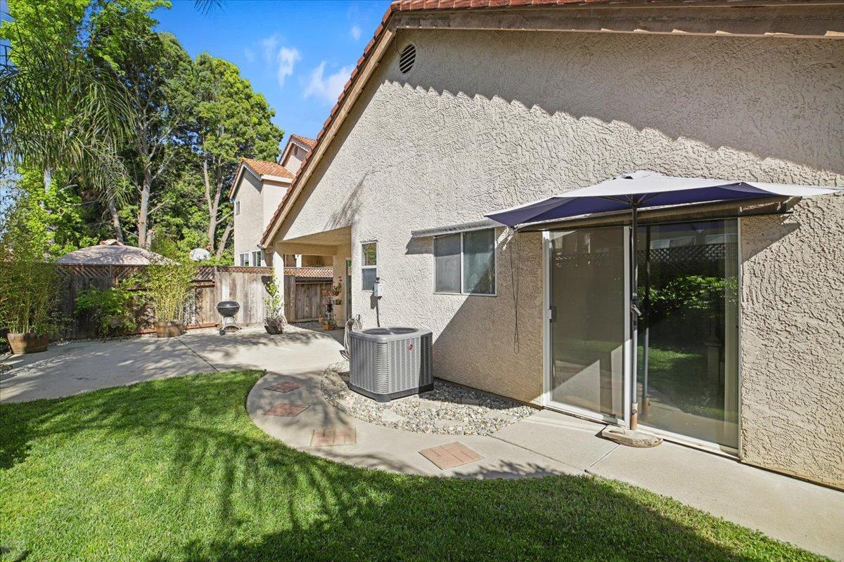 1812 Volendam Avenue