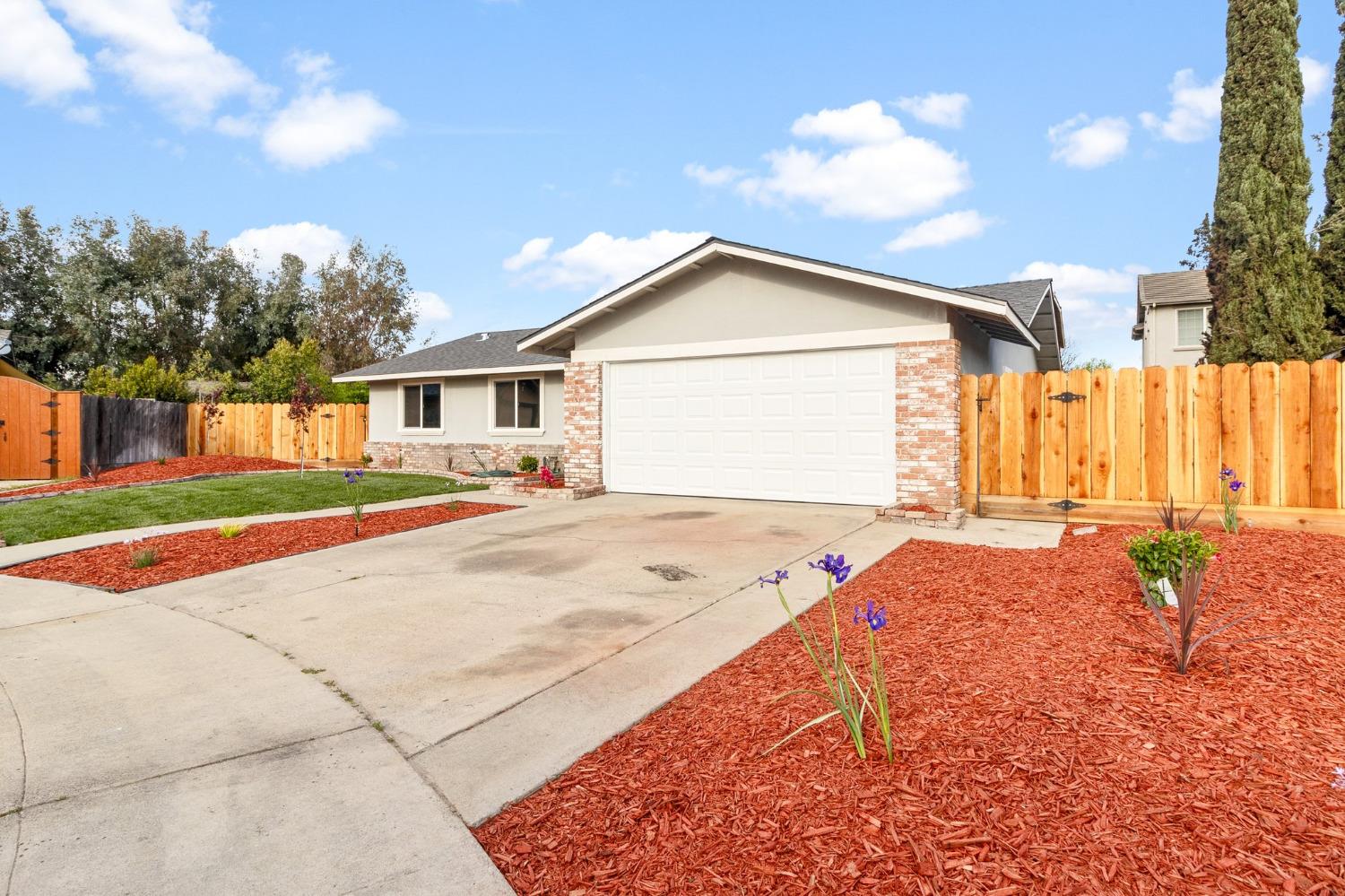 1536 Bridgewater Drive