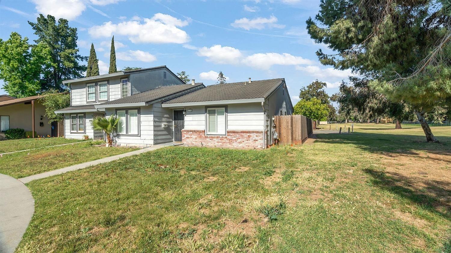 6804 Stonewall Court