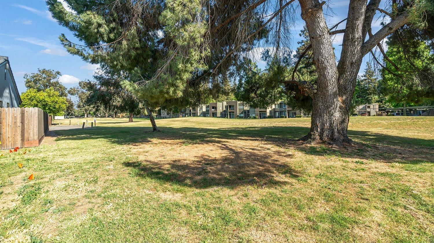 6804 Stonewall Court