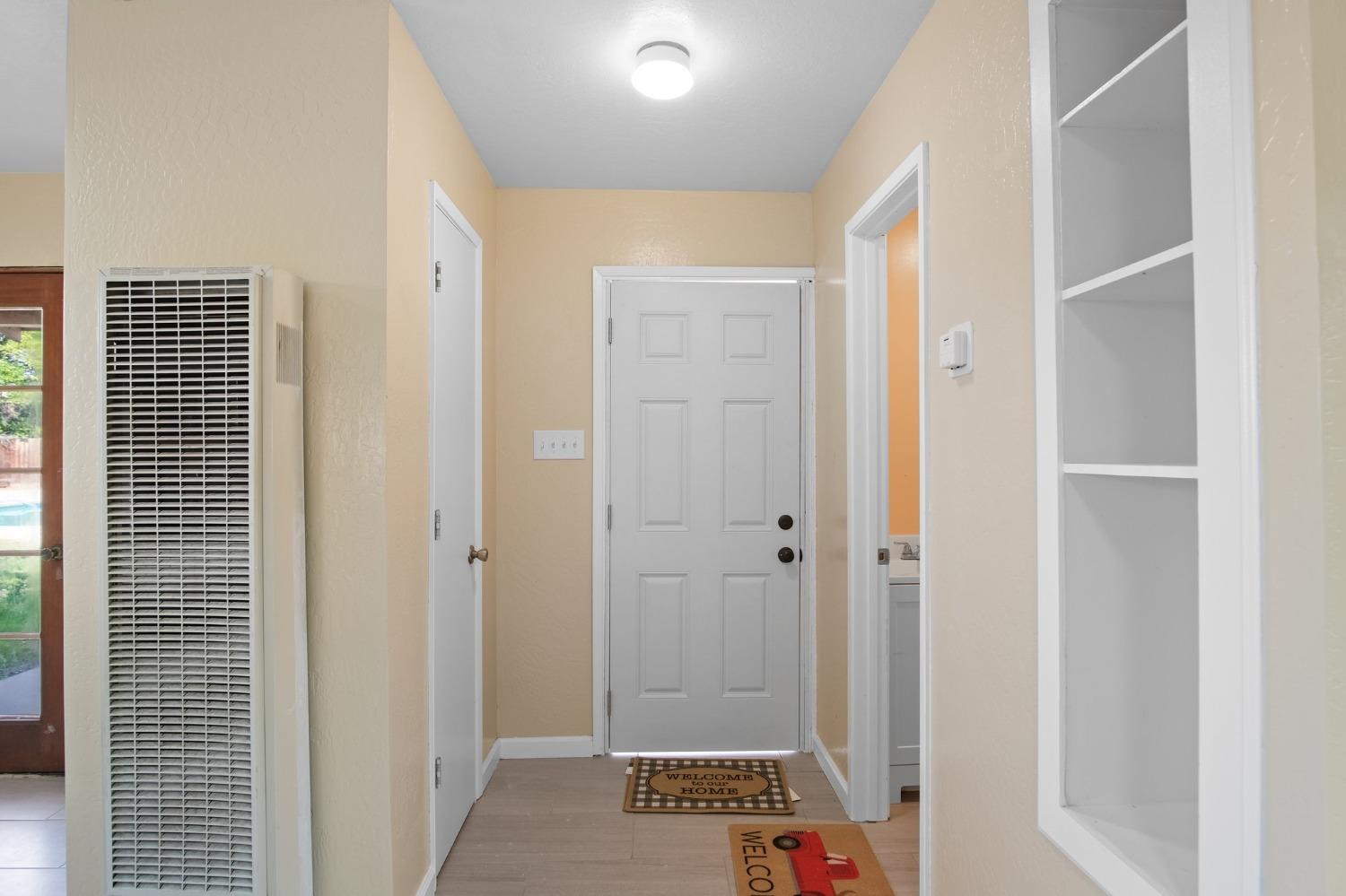 2259 E CHILDS Avenue