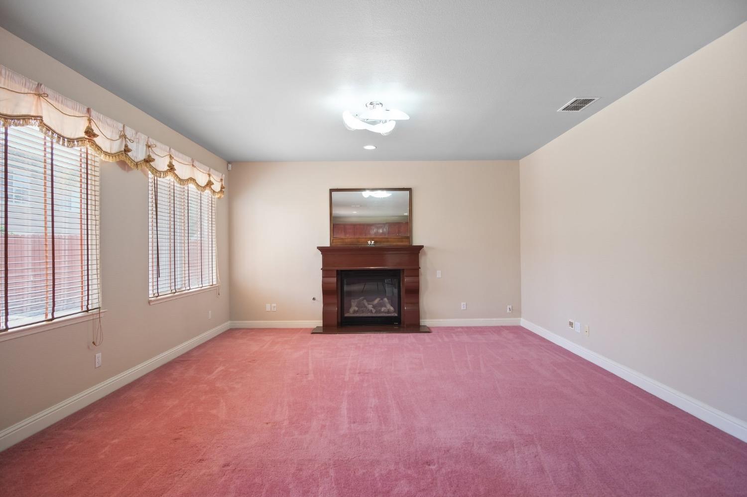 3786 Standing Oak Drive