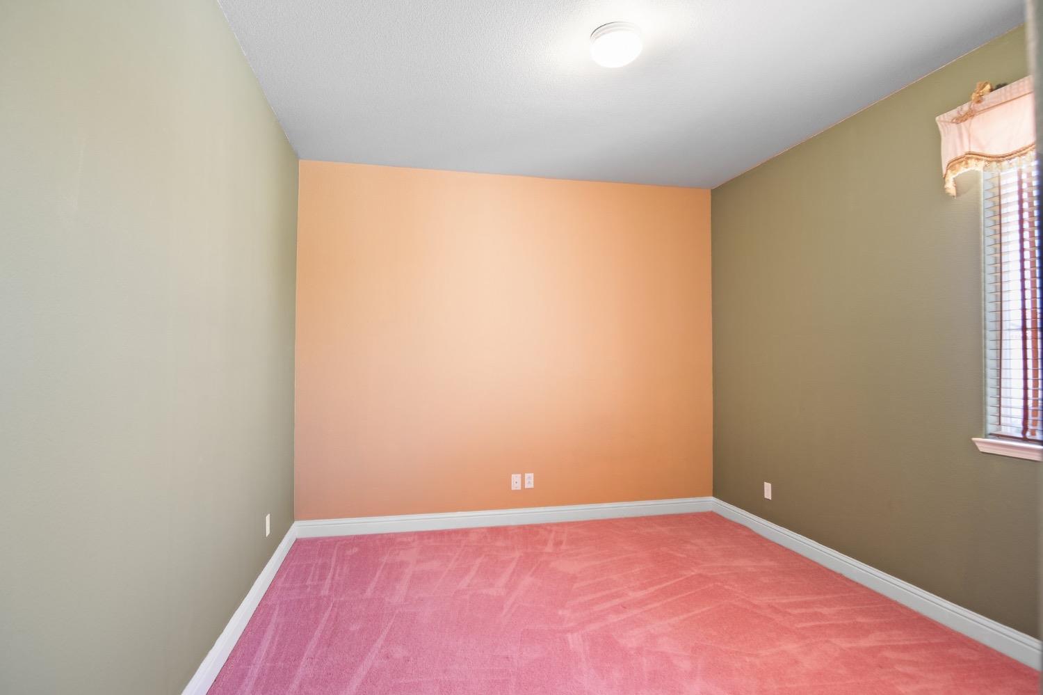 3786 Standing Oak Drive