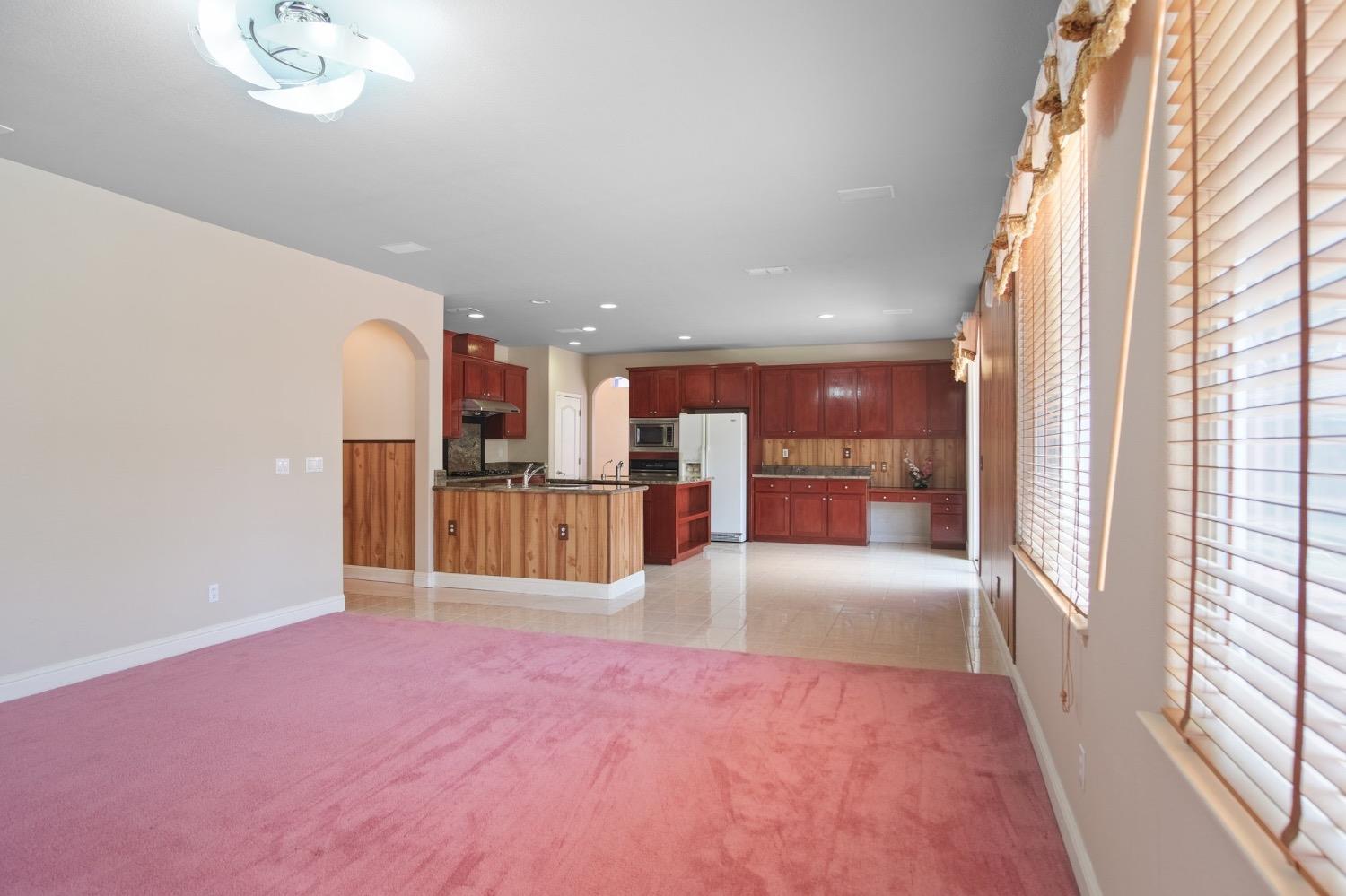 3786 Standing Oak Drive