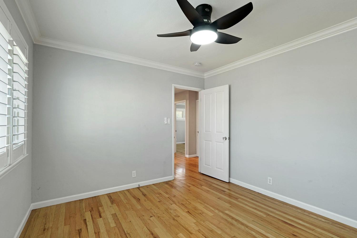 6942 N Pershing Avenue