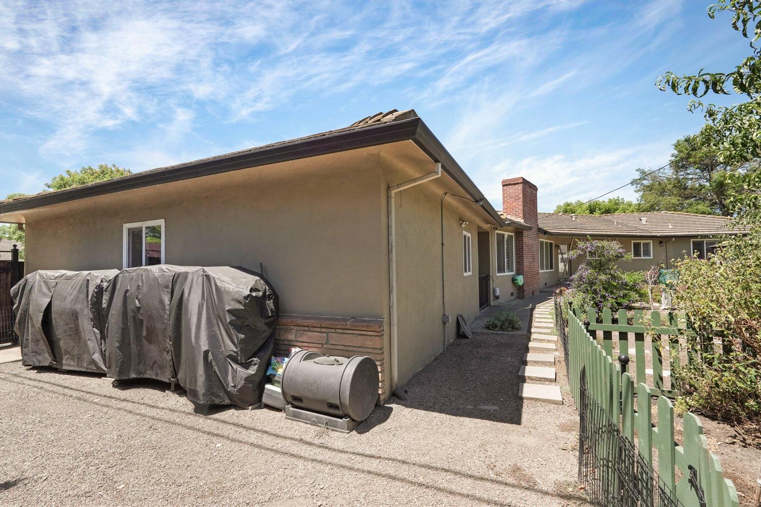 6942 N Pershing Avenue