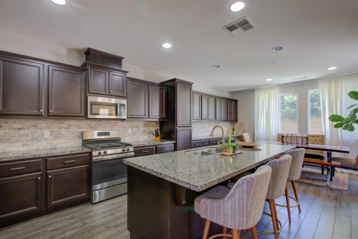 2990 Sandstone Street