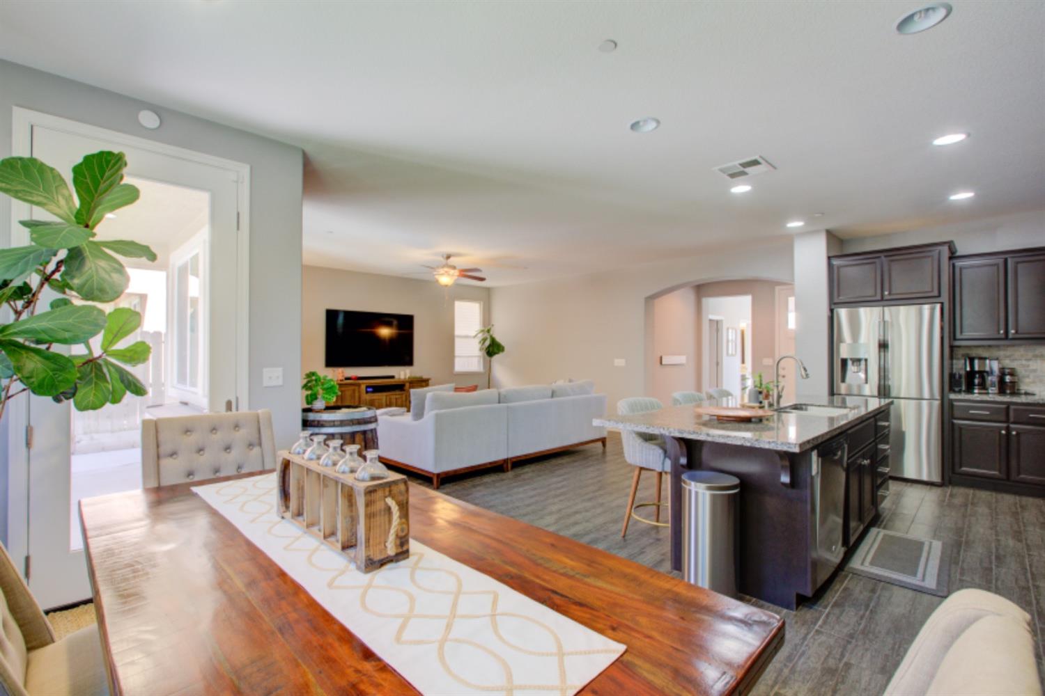 2990 Sandstone Street