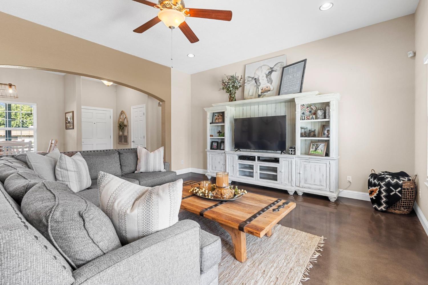 9178 Petaluma Street