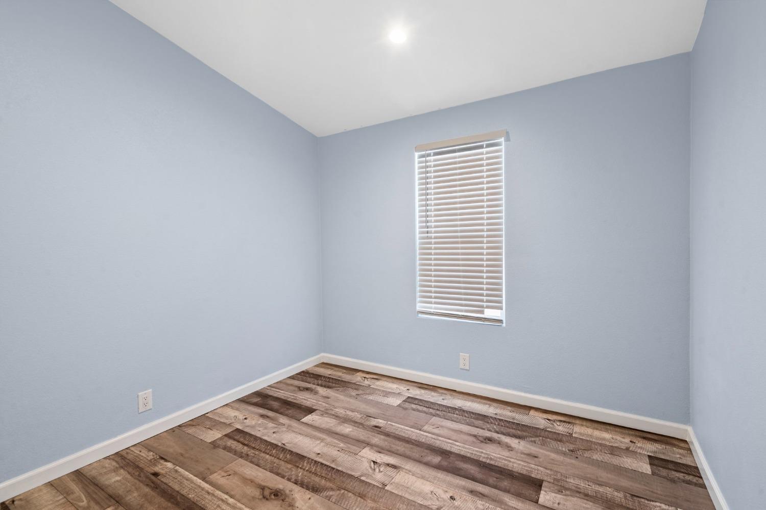 4024 McHenry Avenue 115