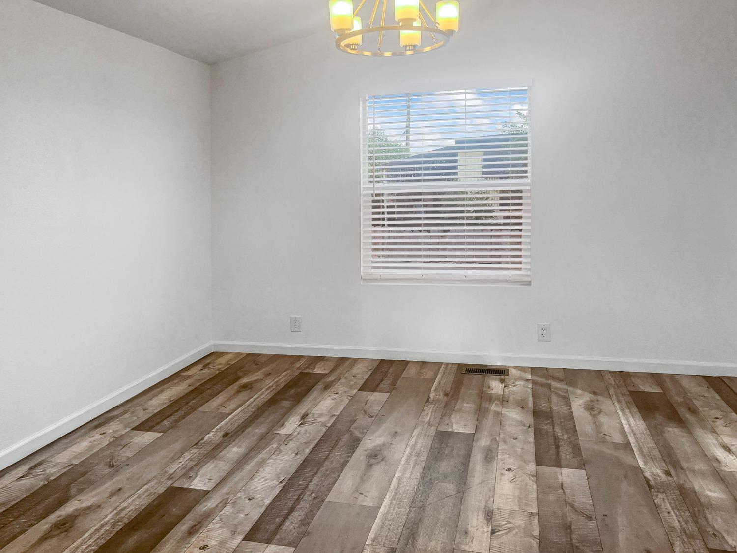 4024 McHenry Avenue 115