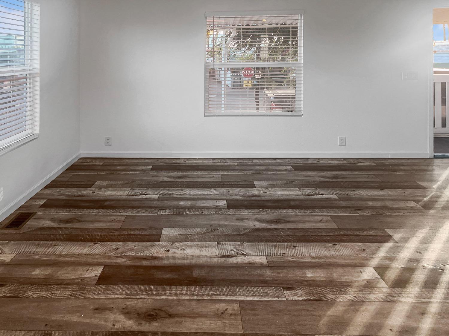 4024 McHenry Avenue 115