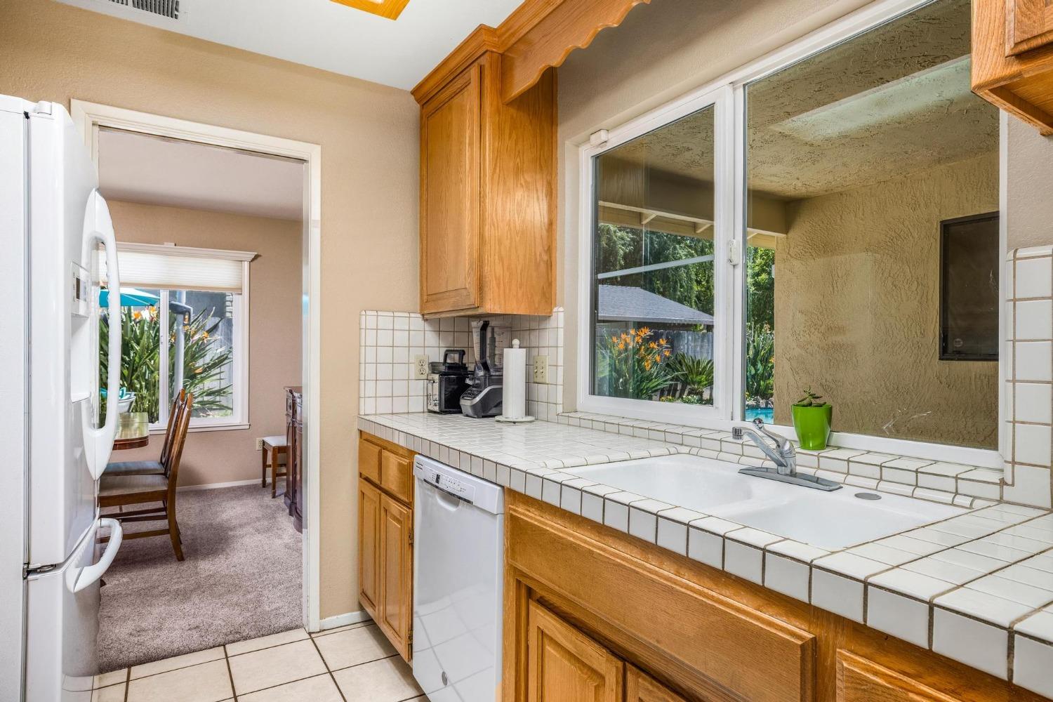 3900 Spring Oak Drive