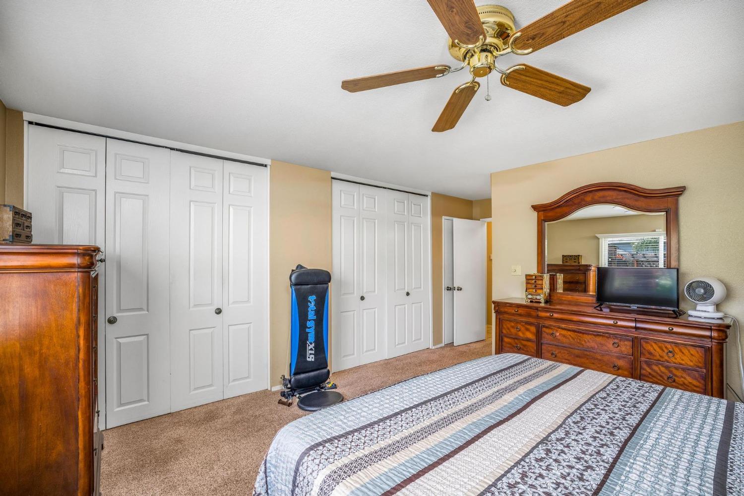 3900 Spring Oak Drive