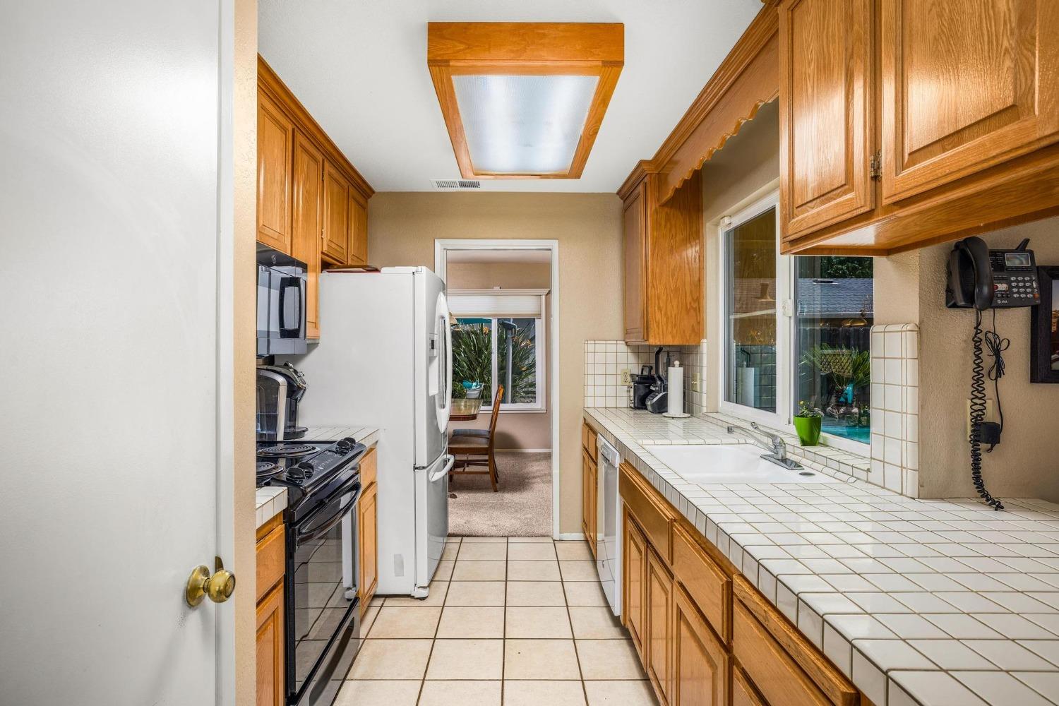 3900 Spring Oak Drive