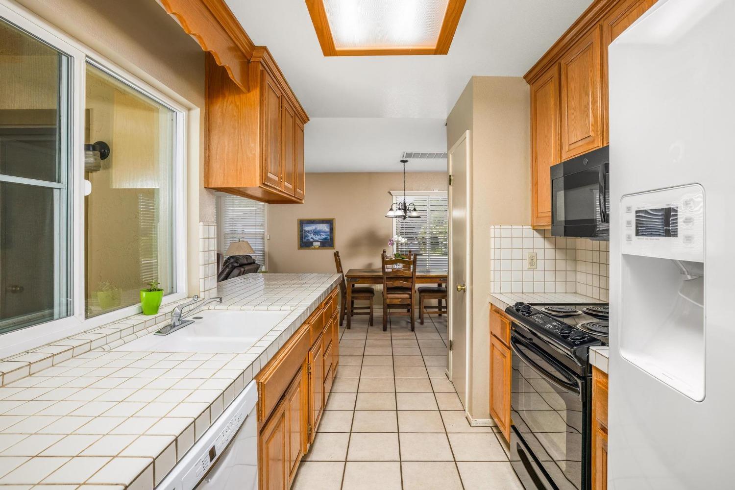 3900 Spring Oak Drive