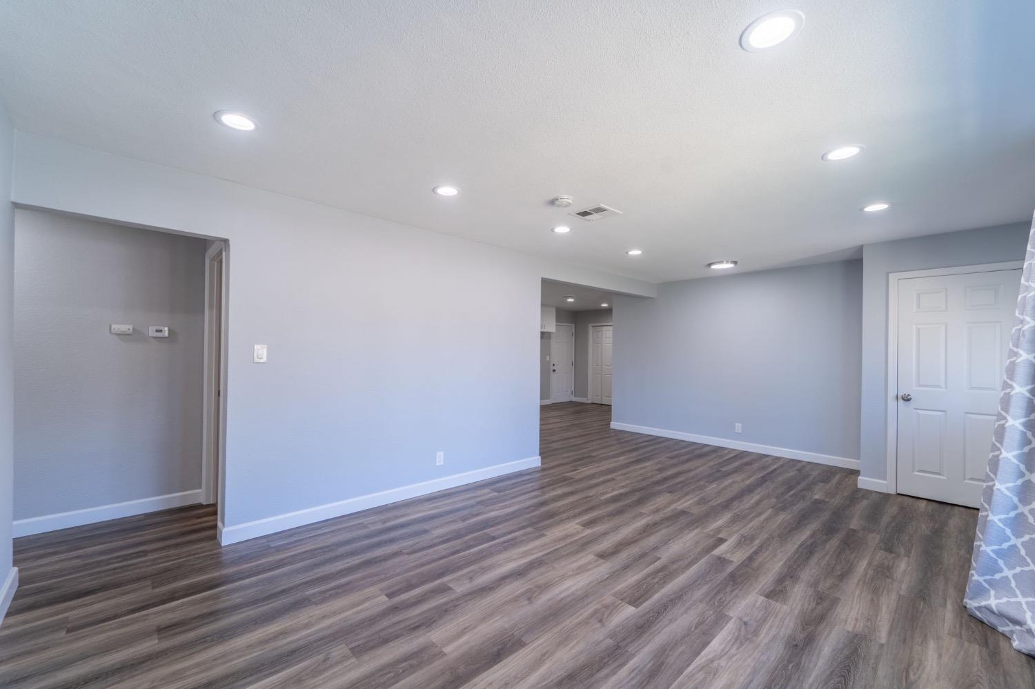 2104 OFarrell Avenue