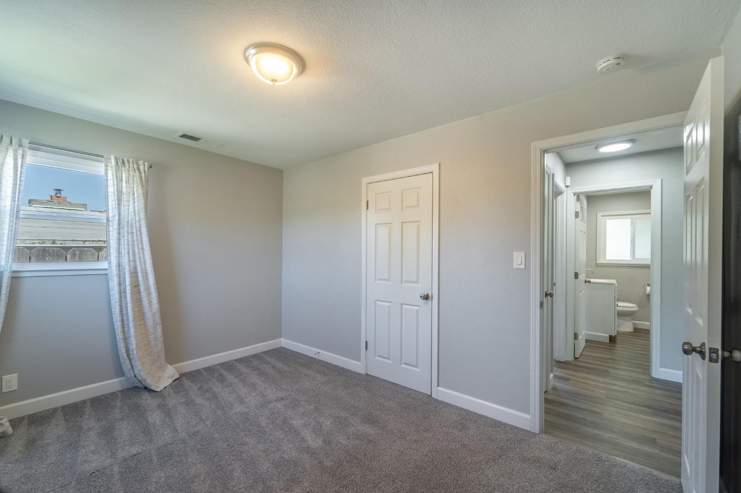 2104 OFarrell Avenue