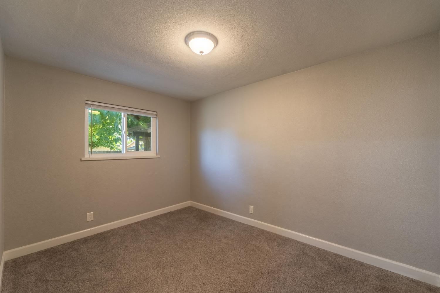 2104 OFarrell Avenue