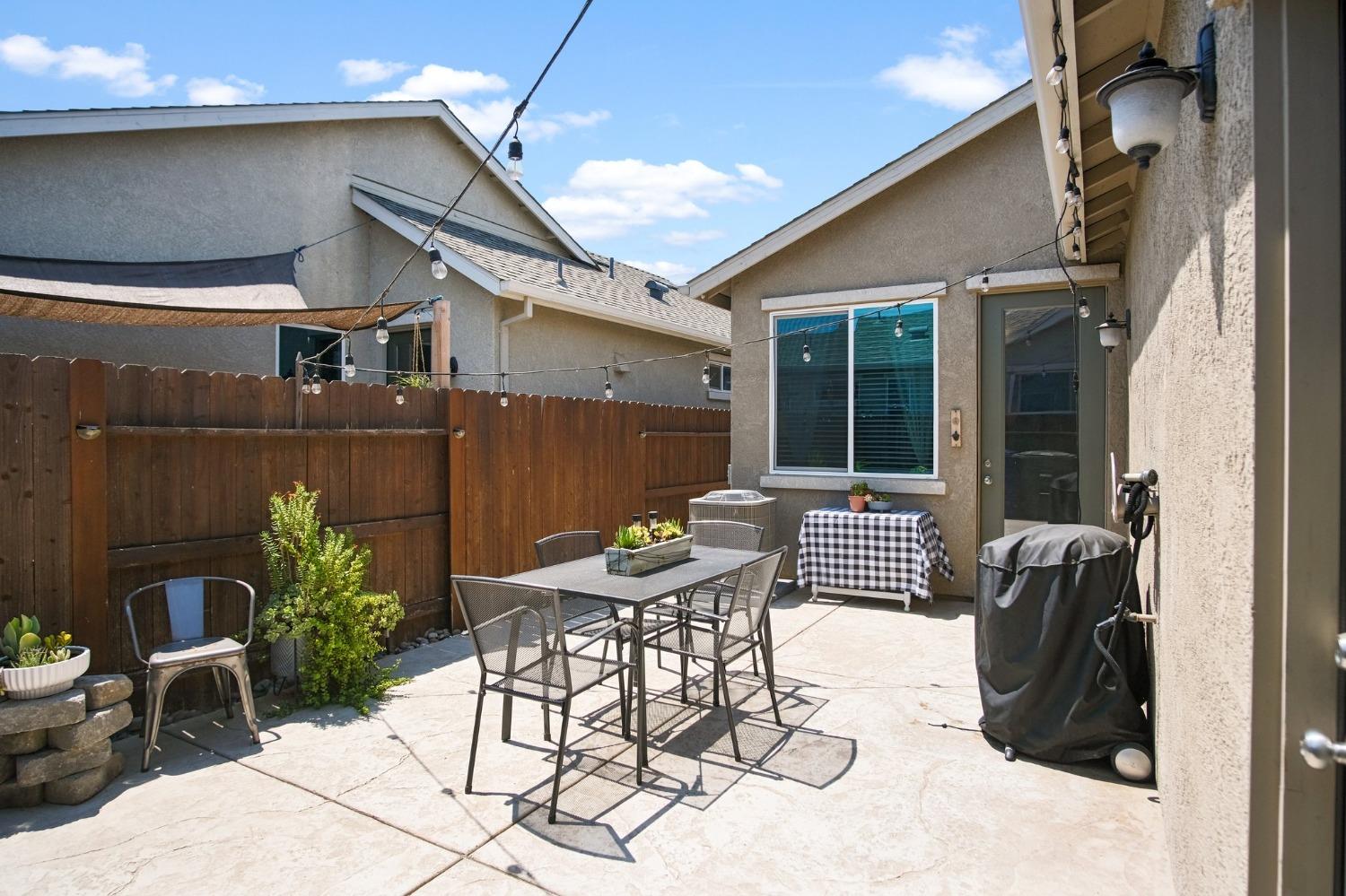 824 Castellona Drive