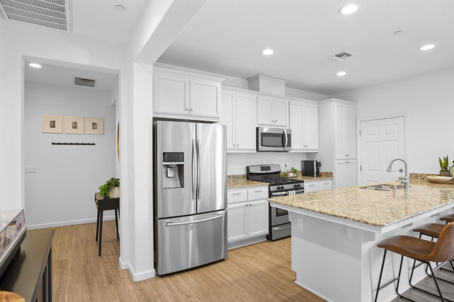 824 Castellona Drive