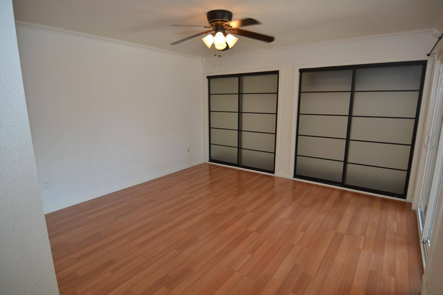 2817 Woodmont Circle