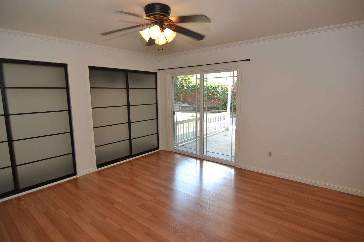 2817 Woodmont Circle