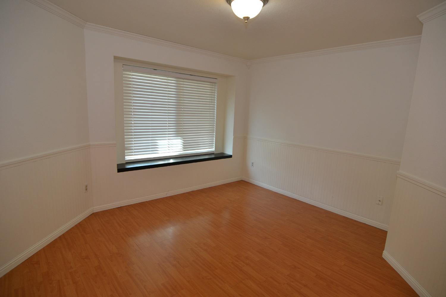 2817 Woodmont Circle