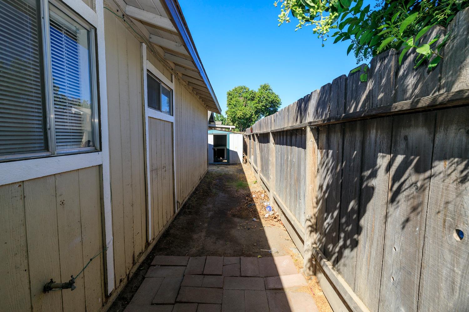 3001 Nightingale Drive