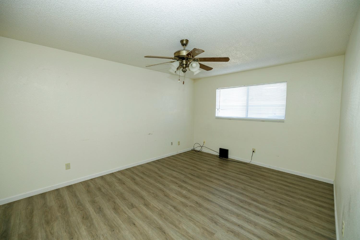 3001 Nightingale Drive