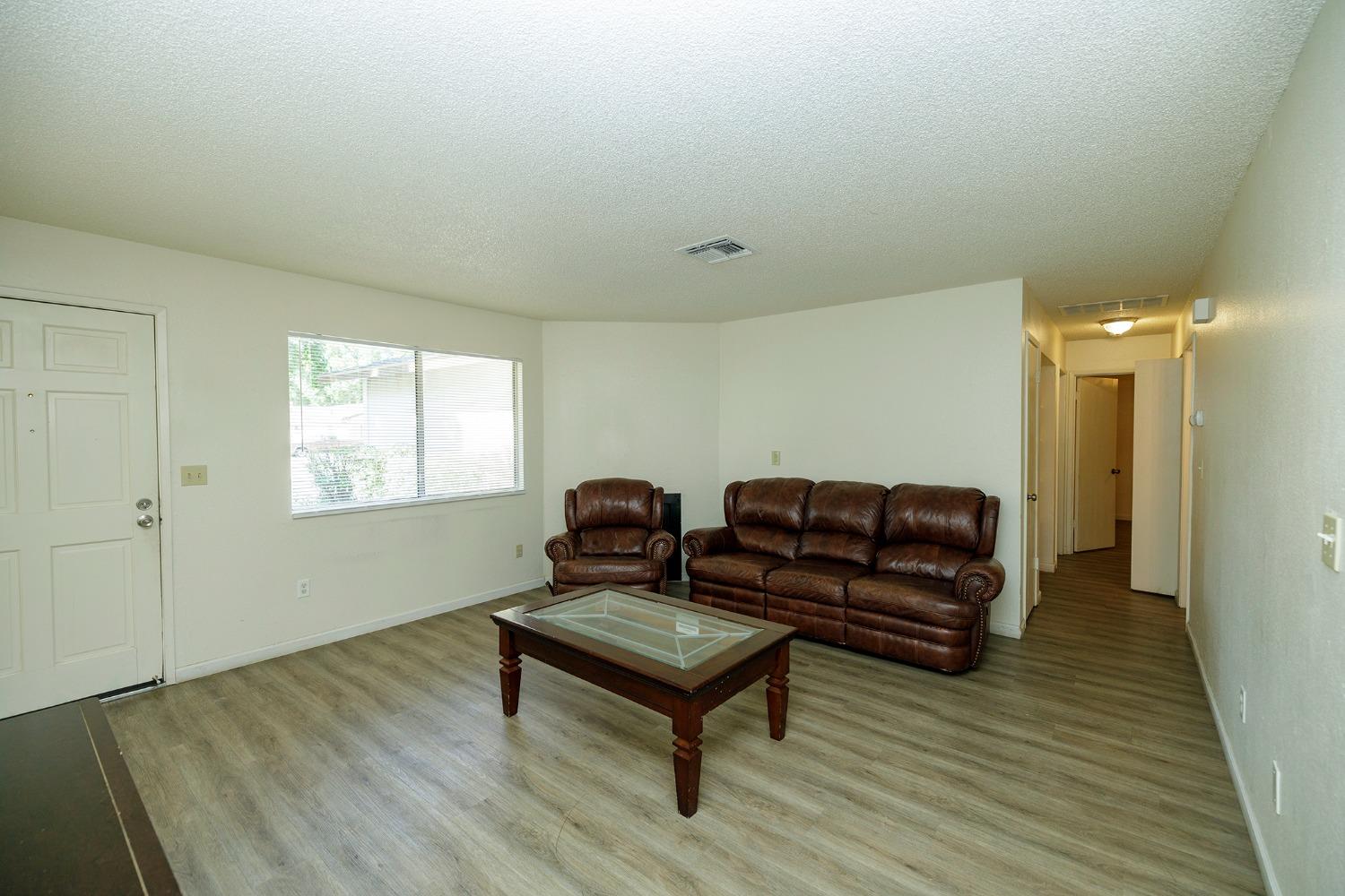 3001 Nightingale Drive