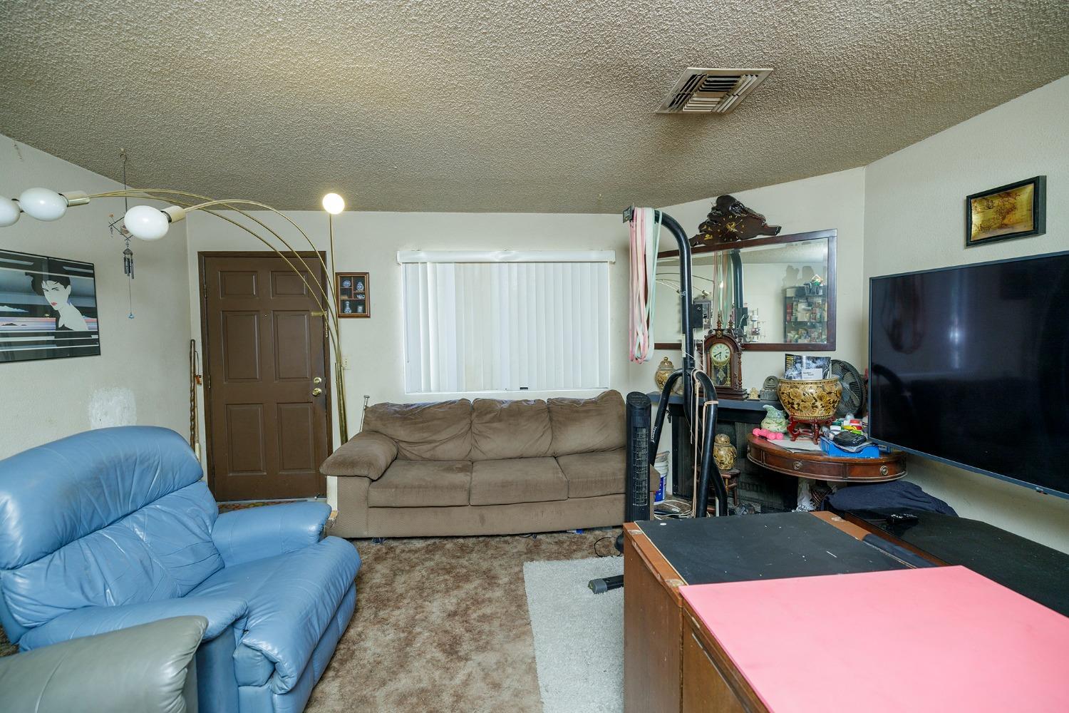 3001 Nightingale Drive