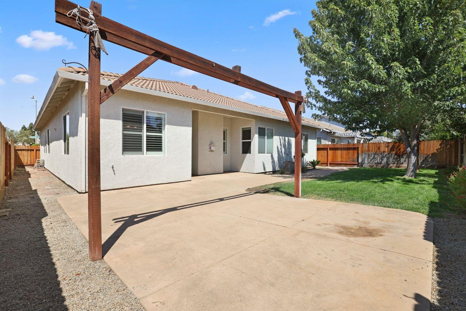 3300 Inverness Street