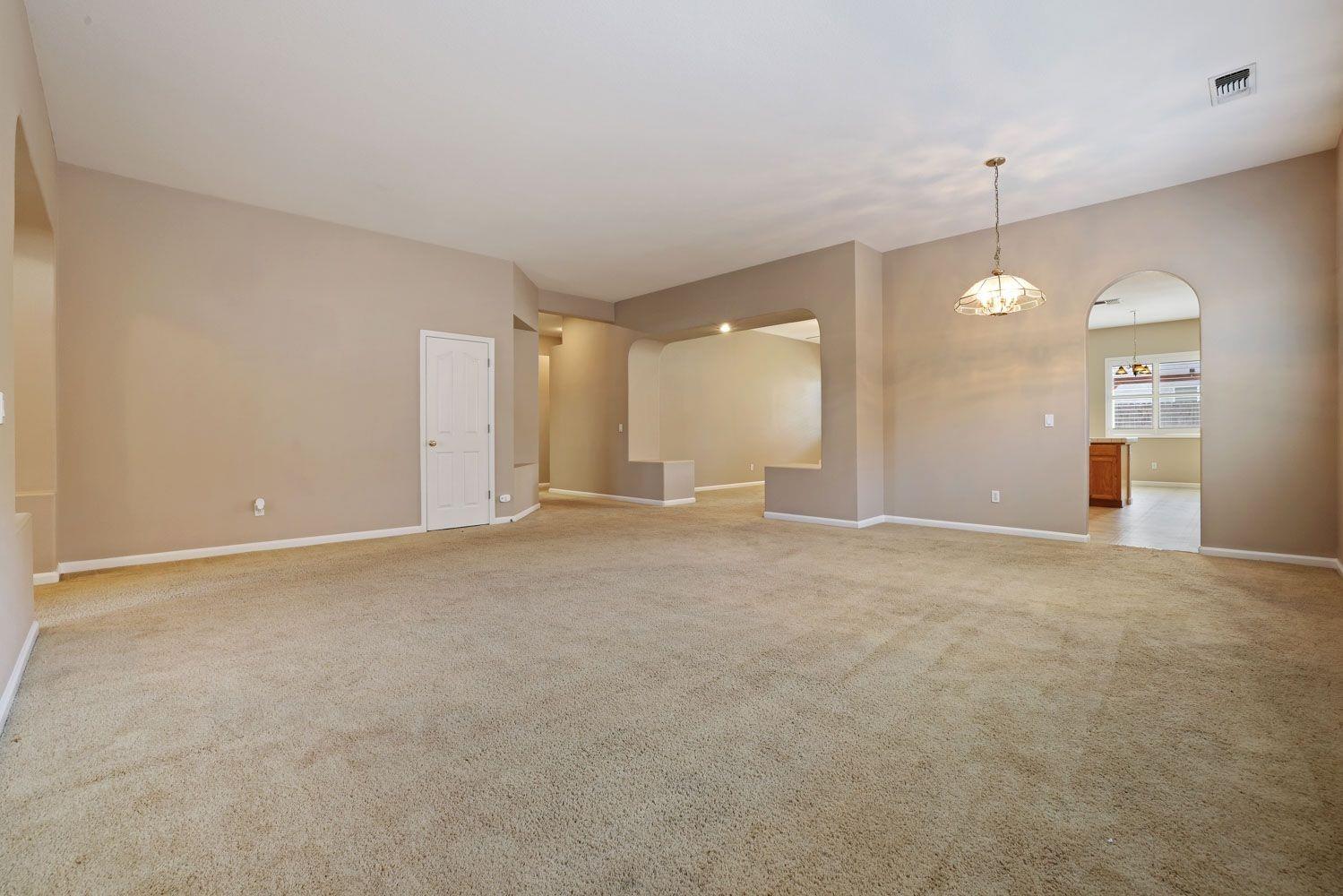 3300 Inverness Street