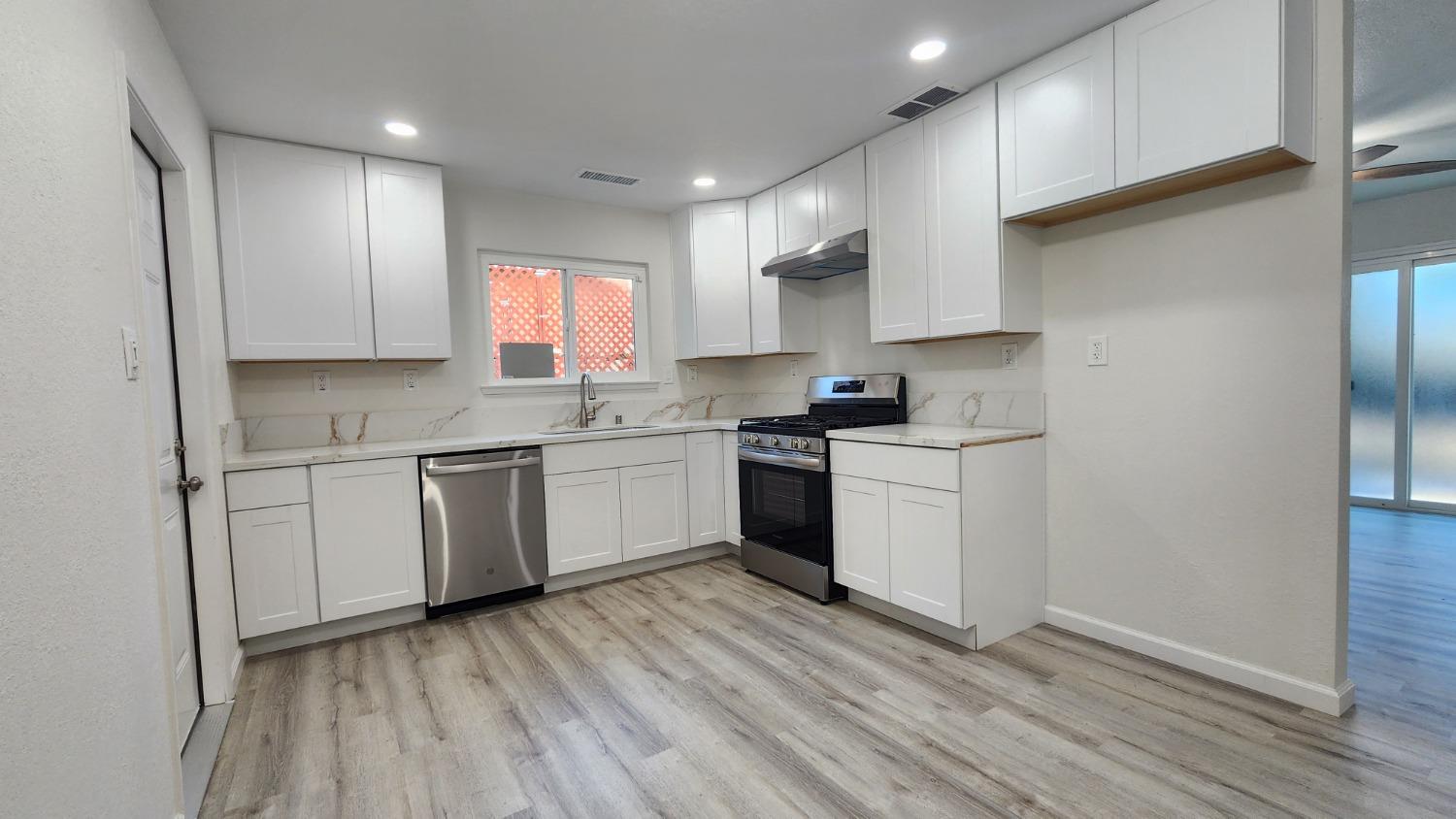 4212 Elkhorn Boulevard