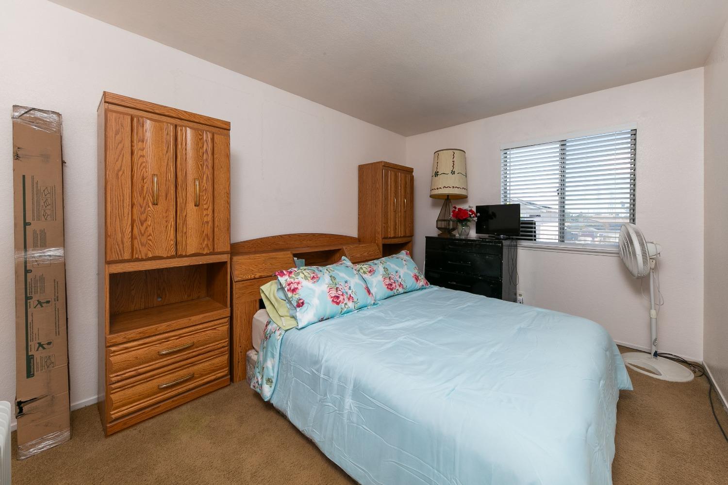 2294 Port Trinity Circle